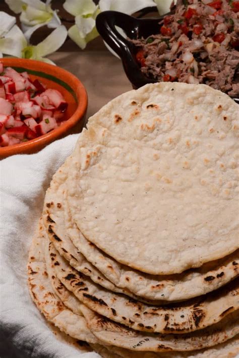 guatemalan-tortillas-international-cuisine image