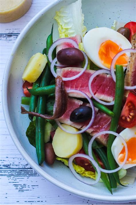 classic-nicoise-salad-recipe-with-fresh-tuna image