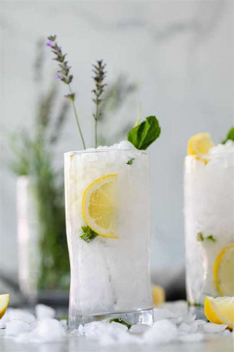 lavender-mint-vodka-lemonade-spices-in-my-dna image