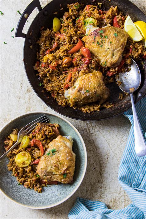 chicken-and-red-pepper-jollof-rice-the-easier-life image