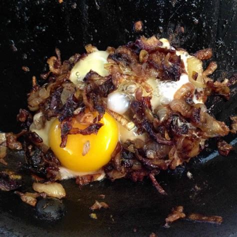 fried-egg-on-caramelized-onions-shockingly-delicious image