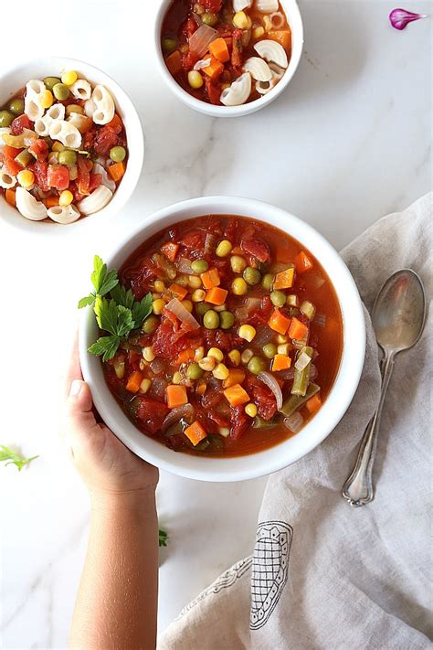 hearty-vegetable-soup-delightful-mom-food image