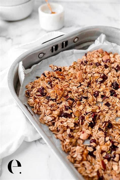 easy-healthy-homemade-granola image