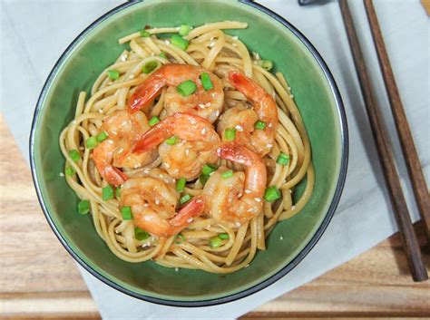 shrimp-and-sesame-noodles-cook2eatwell image