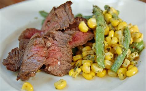 skirt-steak-with-green-beans-corn-and-pesto-the image