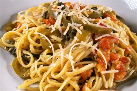 vegan-one-pot-pasta-easy-20-minutes-8-ingredients image