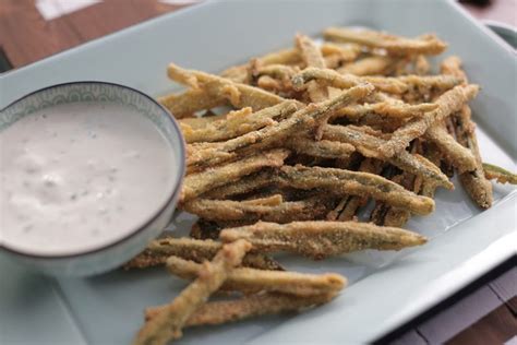 jalapeno-fries-with-roasted-garlic-ranch-valerie-bertinelli image