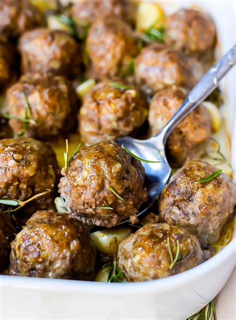 garlic-rosemary-whole-30-meatballs image