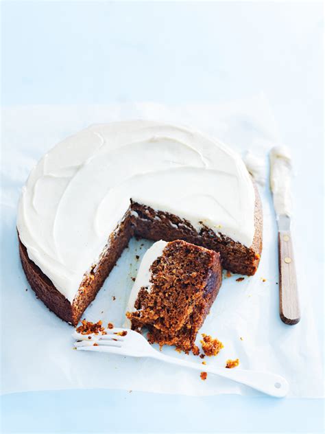 food-processor-carrot-cake-donna-hay image
