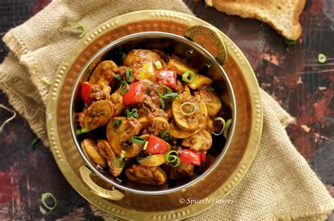 chilli-garlic-mushroom-10-mins-indian-side-dish image
