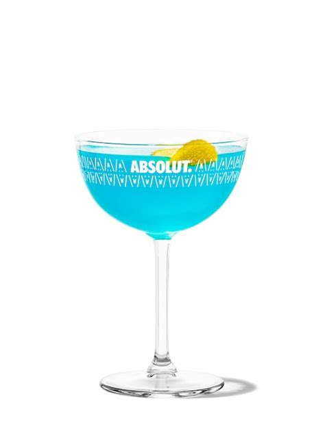 blue-cosmopolitan-recipe-absolut-drinks image