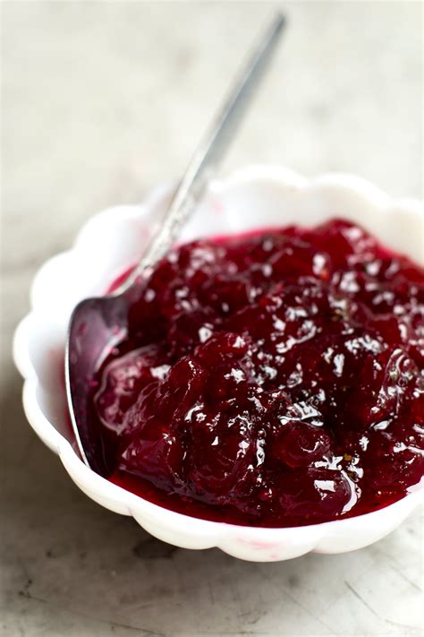 minted-cranberry-sauce-saveur image