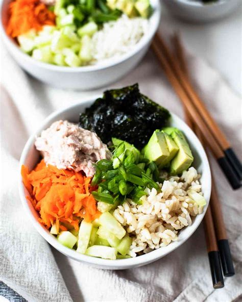 tuna-sushi-bowls-perfect-for-meal-prep-fit-mama image