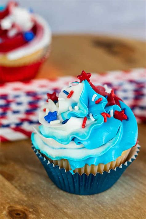 easy-4th-of-july-cupcakes-recipes-from-a-pantry image