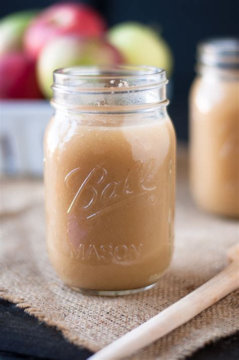 homemade-unsweetened-applesauce-with-apple-cider image