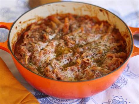 all-in-one-casseroles-that-will-save-your-sanity-come image