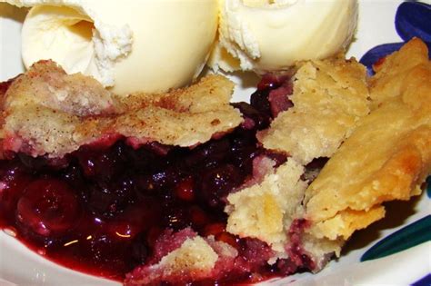 bretts-blueberry-raspberry-pie-for-pi-day-foodwhirl image