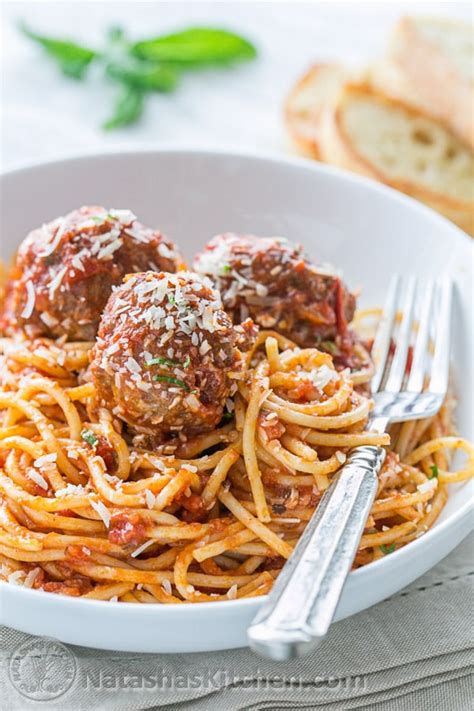 spaghetti-and-meatballs-recipe-video-natashas image