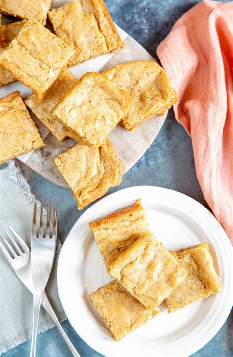 easy-blondies-one-bowl-small-batch-fuss-free-flavours image
