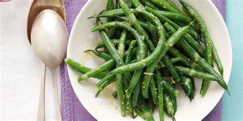 green-beans-with-lemon-vinaigrette-recipe-womans-day image