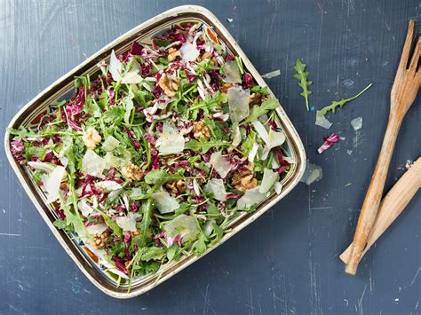 arugula-radicchio-and-fennel-salad-saveur image