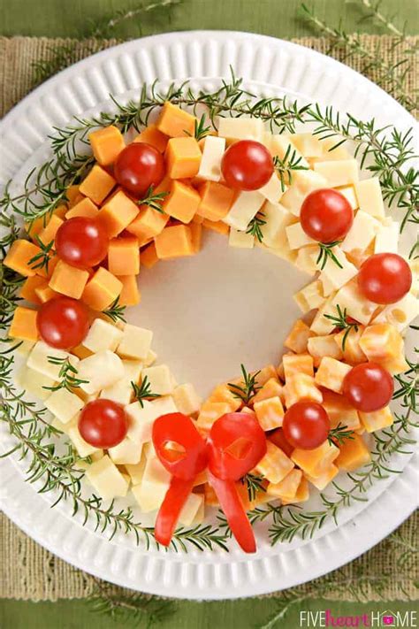 holiday-cheese-wreath-fivehearthome image