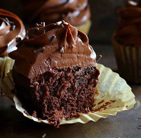 the-ultimate-chocolate-cupcake image