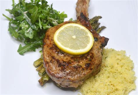 pan-fried-veal-chops-with-white-wine-sauce image