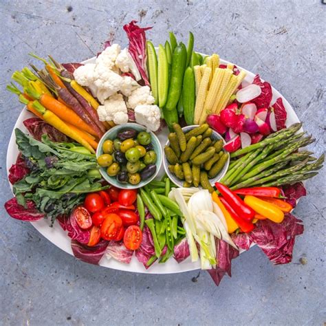 how-to-make-the-ultimate-crudit-platter-vegan image