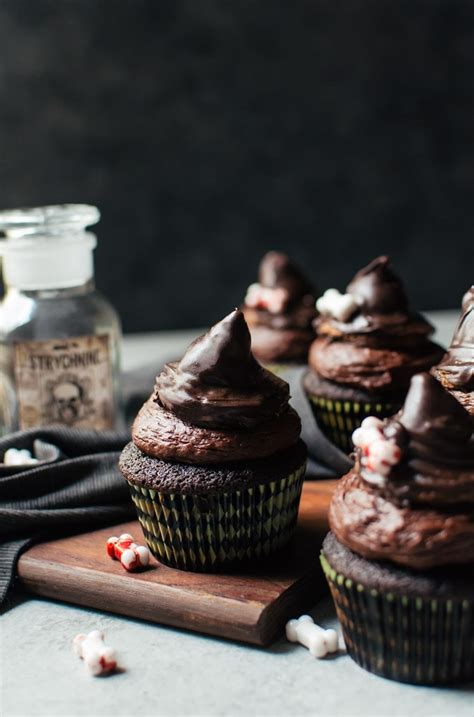 mexican-chocolate-cupcakes-a-cookie-named-desire image