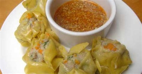 chinese-dumplings-with-wonton-wrappers image