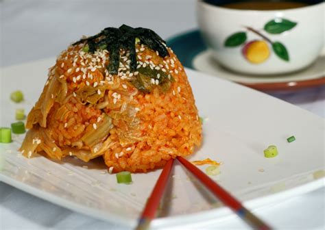 kimchi-fried-rice-kimchi-bokkeumbap-flavorful image