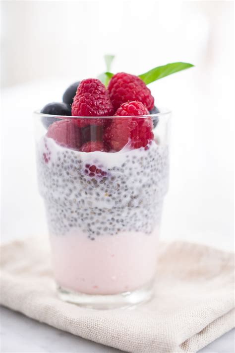 berry-chia-pudding-recipe-chia-pudding-with-yogurt image