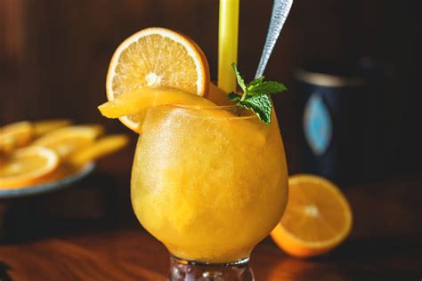 the-origins-of-the-harvey-wallbanger-cocktail-wine image