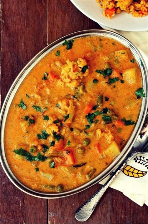 saravana-bhavan-kurma-recipe-sailusfood image