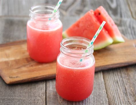 how-to-make-watermelon-juice-kirbies-cravings image