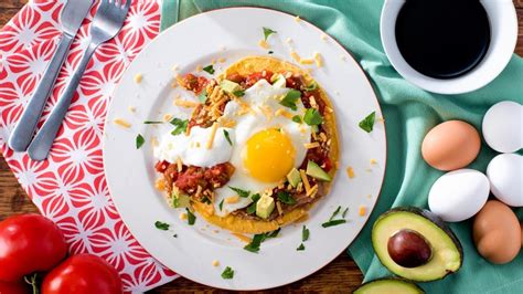huevos-rancheros-recipe-get-cracking-eggsca image