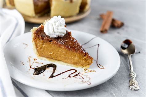 quick-and-easy-vegan-pumpkin-pie-recipe-the-spruce image