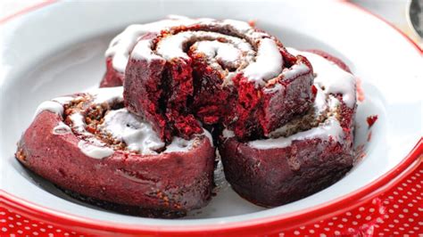 red-velvet-cinnamon-rolls-cake-mix-cinnamon-roll image