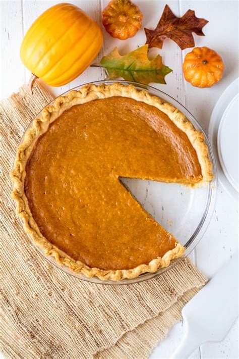 easy-homemade-pumpkin-pie-the-stay-at-home-chef image
