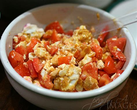 salted-egg-and-tomato-itlog-na-maalat-at-kamatis image