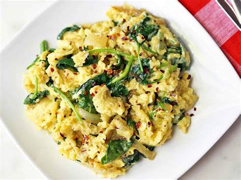spinach-and-eggs-scramble-healthy-recipes-blog image