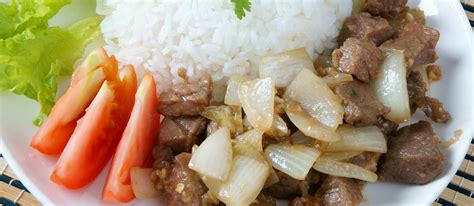 b-lc-lắc-traditional-beef-dish-from-vietnam-tasteatlas image