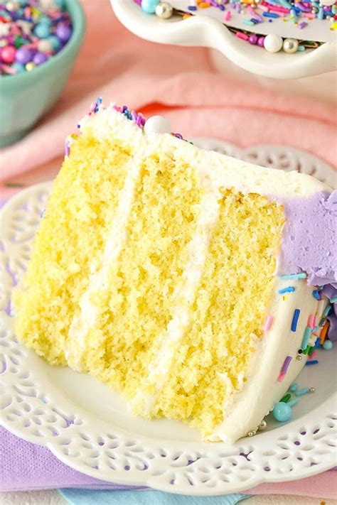 the-best-vanilla-cake-recipe-with-vanilla-frosting image