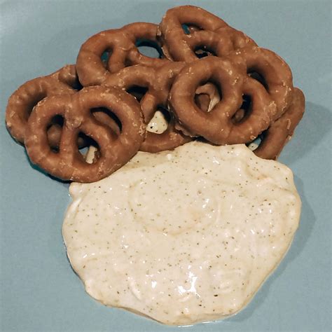 chocolate-pretzels-with-mocha-dip-the-leaf image