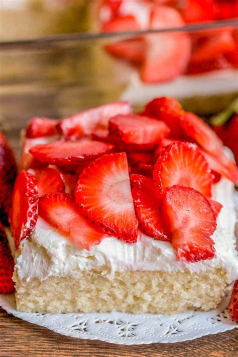 strawberry-shortcake-bars-video-lil-luna image