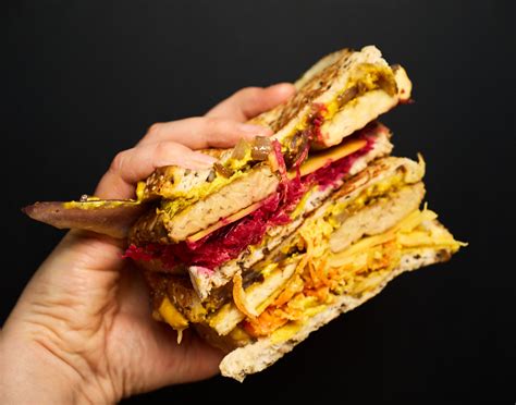 vegan-tempeh-reuben-sandwiches-delightful-vegans image