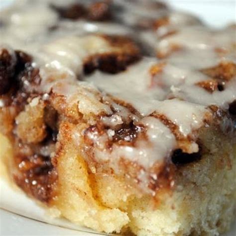 cinnamon-roll-swirl-cake-recipe-bigoven image