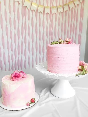 classic-white-cake-cake-by-courtney image