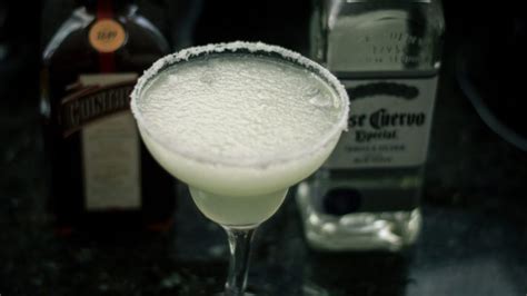 how-to-make-frozen-margaritas-at-home-i-taste-of-home image